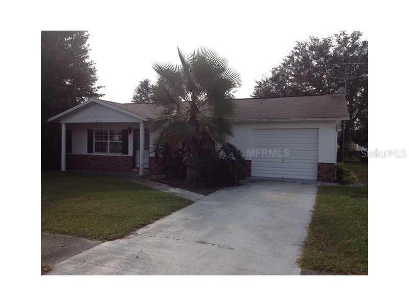 38618 Trellis Ave., Zephyrhills, FL 33540