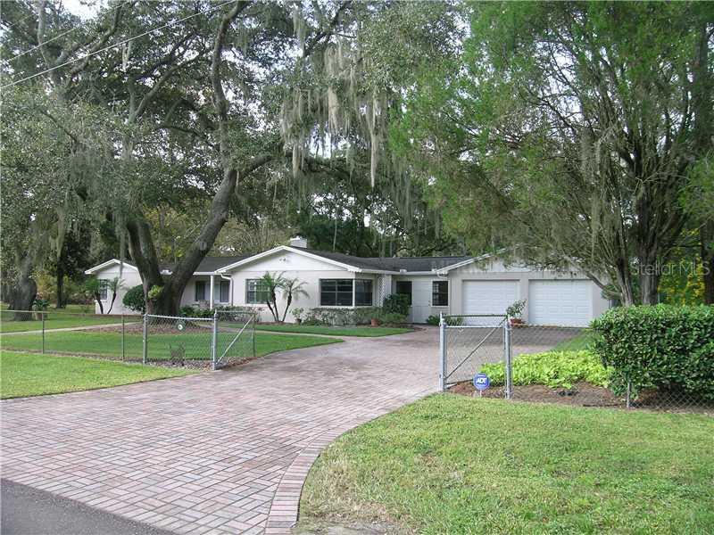 1212 Lake Charles Cir., Lutz, FL 33548