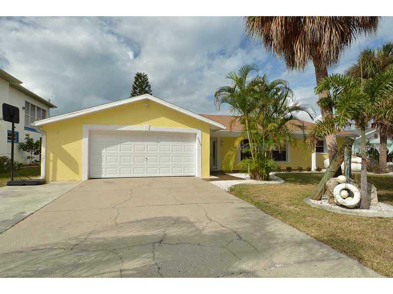 6330 Balboa Ln., Apollo Beach, FL 33572