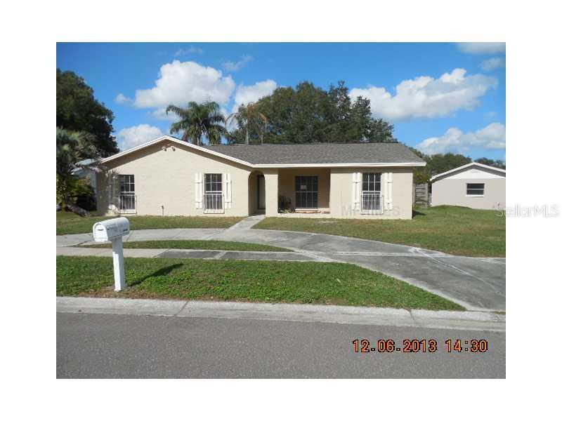 608 Princeton St., Brandon, FL 33511