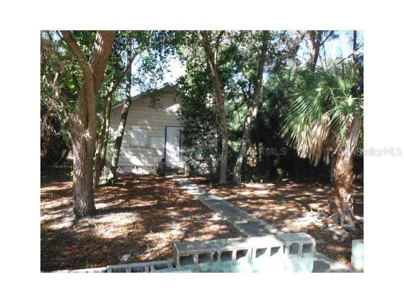 2101 43rd St., St Petersburg, FL 33711