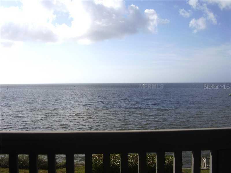 824 Bahia Del Sol Dr. #B, Ruskin, FL 33570