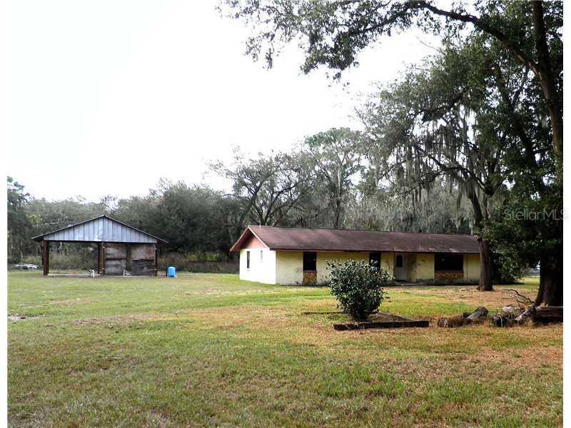 8211 Edison Rd., Lithia, FL 33547