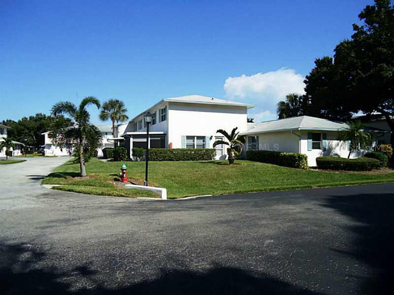 3246 40th Way #C, St Petersburg, FL 33711