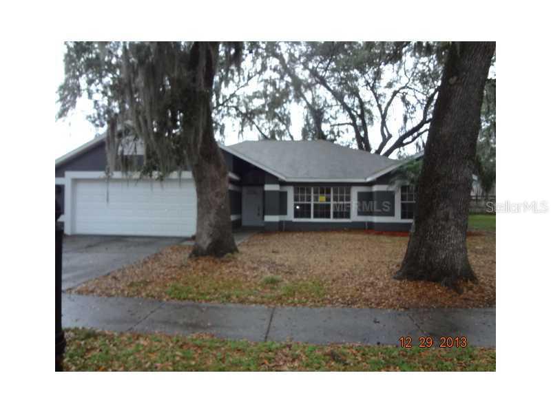 1810 Landside Dr., Valrico, FL 33594