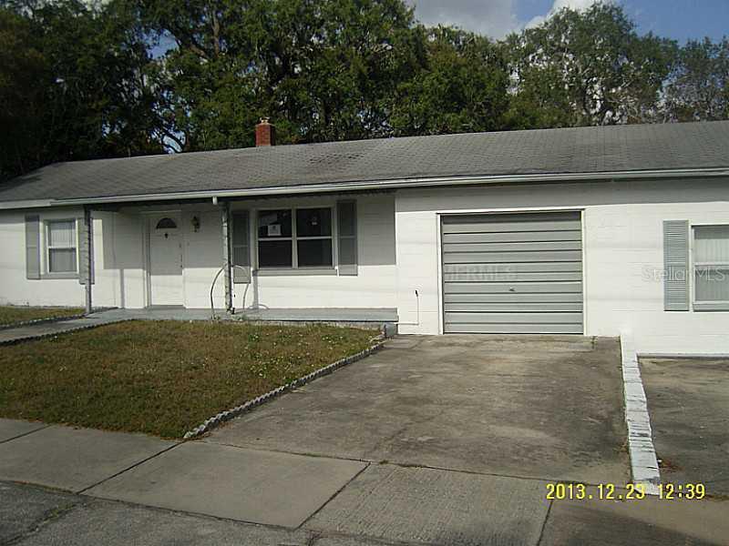 611 Pine St., Tarpon Springs, FL 34689