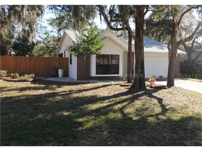 18716 Yocam Ave., Lutz, FL 33549