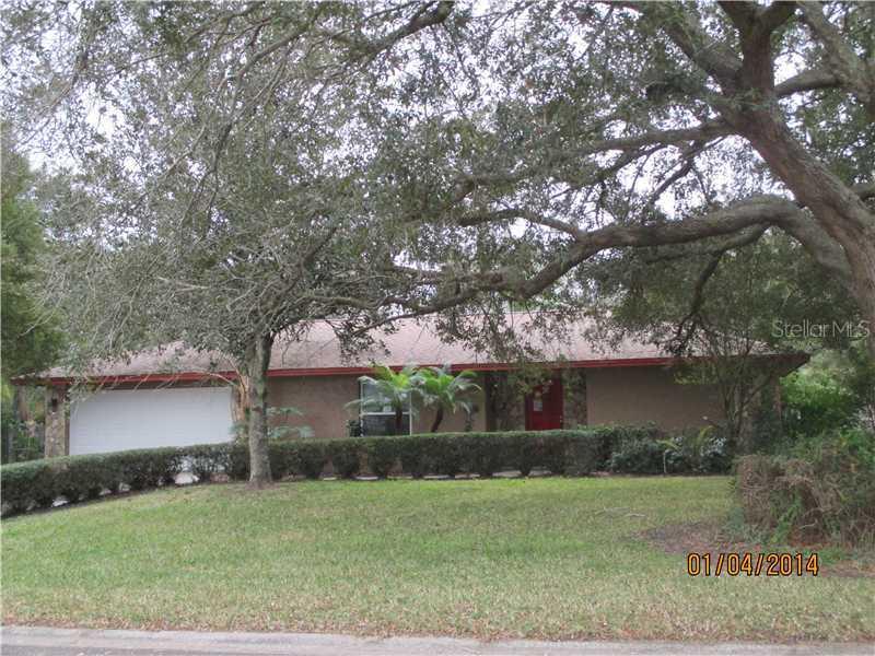 309 Hollowtree Dr., Seffner, FL 33584