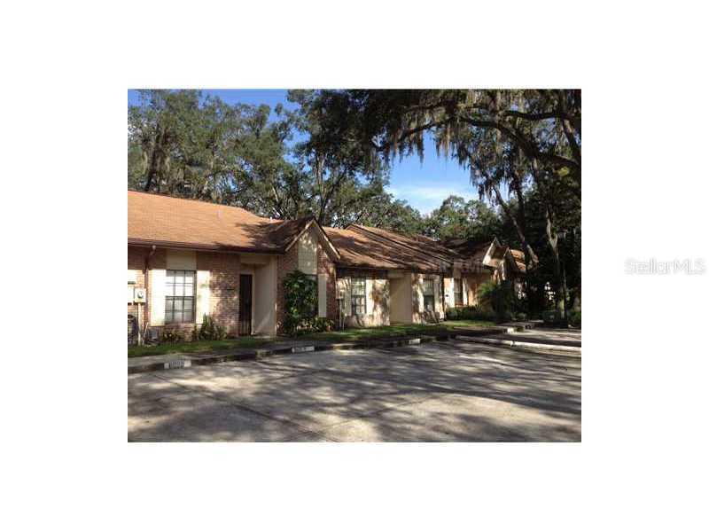 8605 Carroll Oaks Dr., Tampa, FL 33614