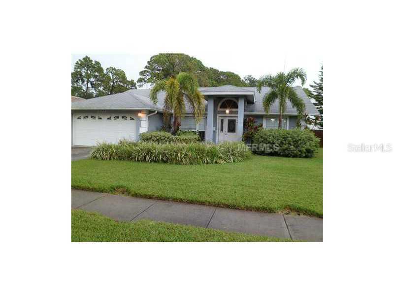 7727 17th Way, St Petersburg, FL 33702