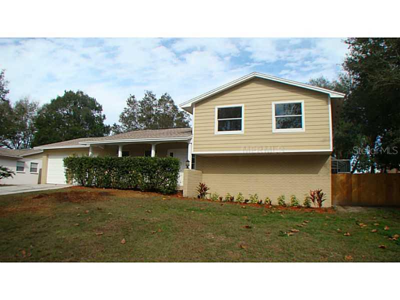 1514 Bonniebrook Dr., Lutz, FL 33549