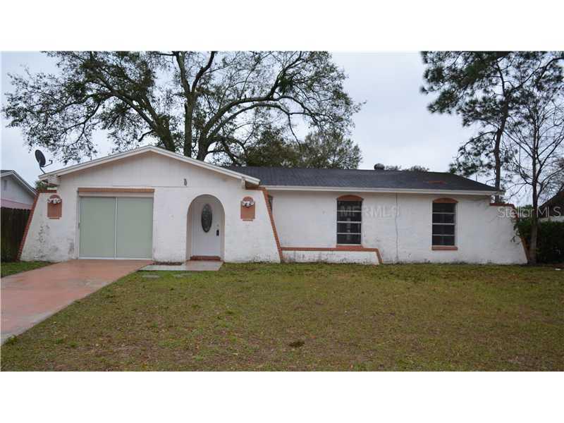 2215 Whitney Pl., Valrico, FL 33594