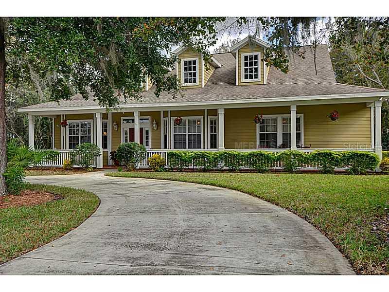 6243 Kingbird Manor Dr., Lithia, FL 33547