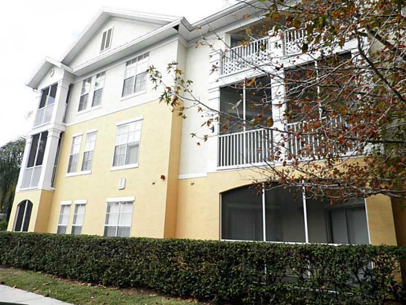 9414 Crescent Loop Cir. #104, Tampa, FL 33619