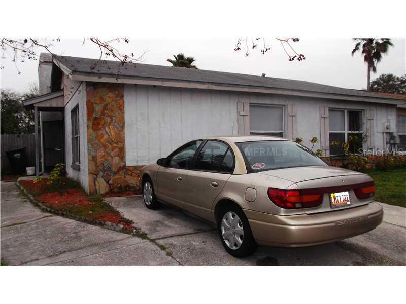 1221 Mohrlake Dr., Brandon, FL 33511