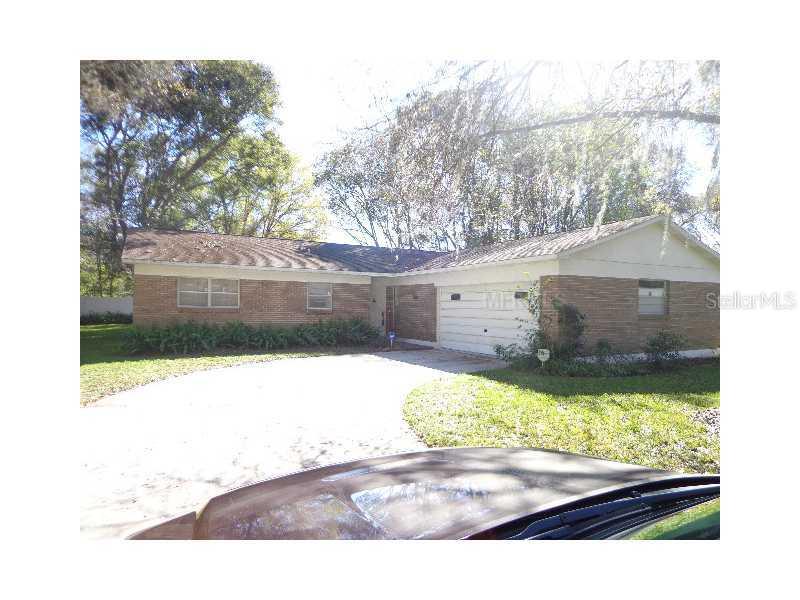 1705 Wallace Rd., Lutz, FL 33549
