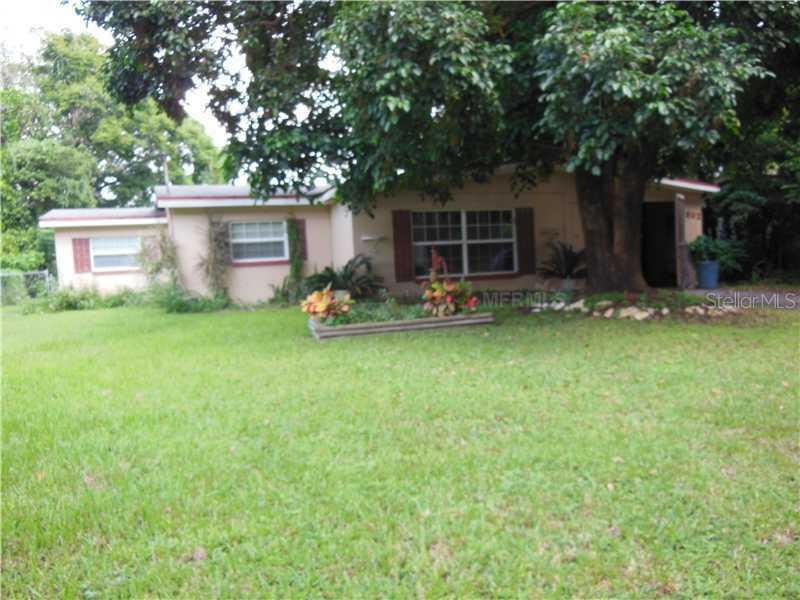 502 Shamrock Rd., Brandon, FL 33511