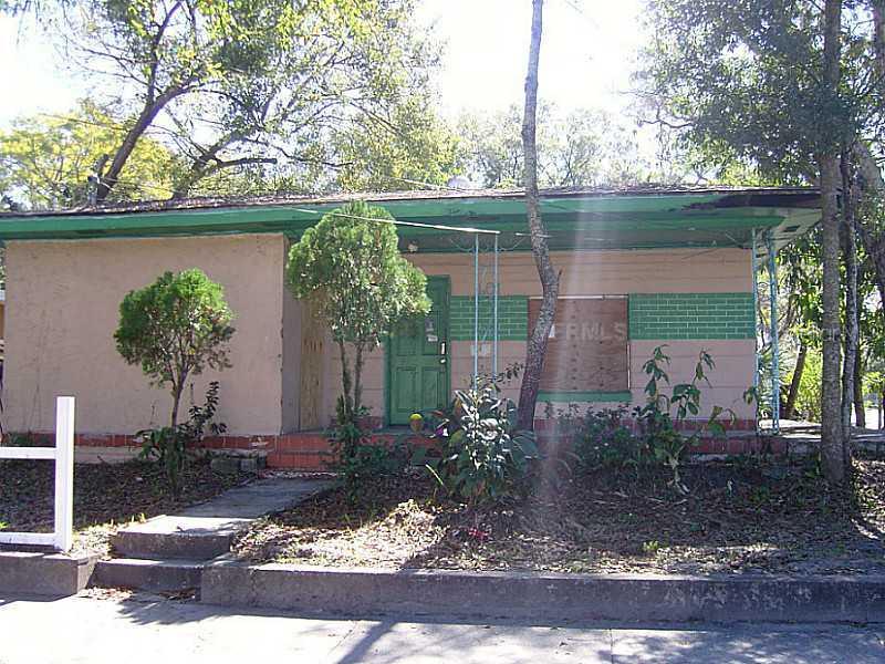 1601 E Lake Ave., Tampa, FL 33610