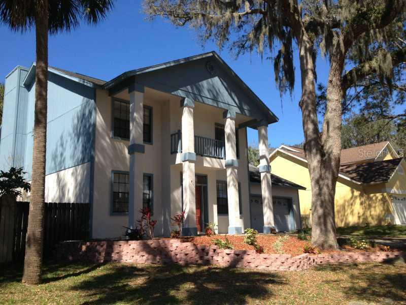 1904 Alafia Oaks Dr., Valrico, FL 33596