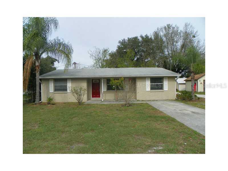 38827 South Ave., Zephyrhills, FL 33542