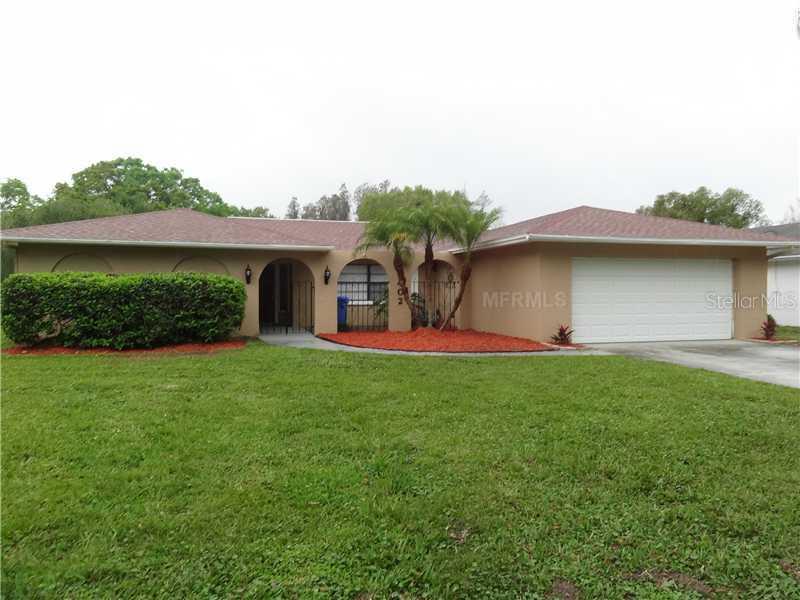 11402 Country Oaks Dr., Tampa, FL 33618