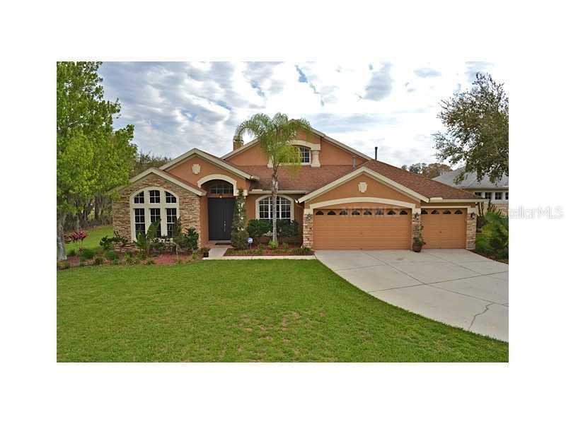 5409 Winhawk Way, Lutz, FL 33558