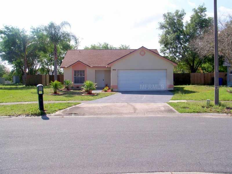 1729 Tarah Trace Dr., Brandon, FL 33510