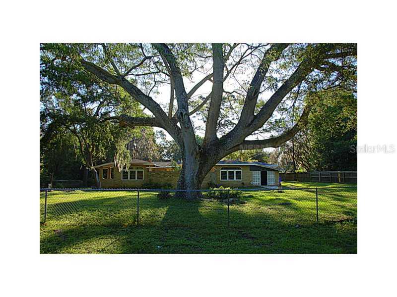 18811 SE 4th St., Lutz, FL 33549