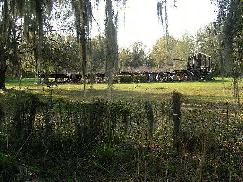 30009 Lynne Dr., Wesley Chapel, FL 33543