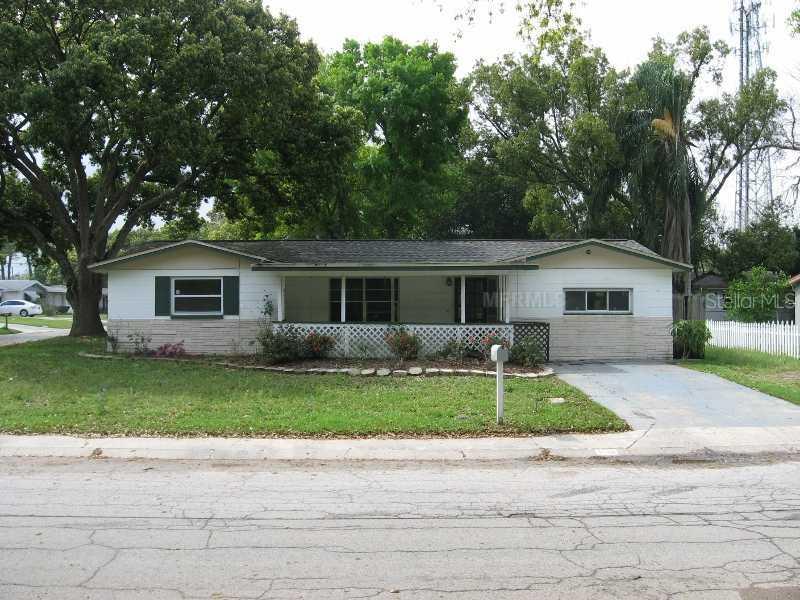 5538 Ridgewood Dr., New Port Richey, FL 34652