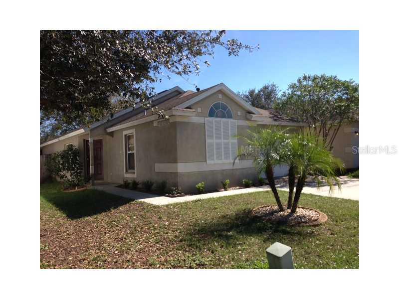 512 Summer Sails Dr., Valrico, FL 33594