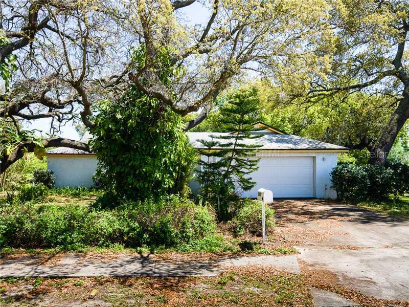 12307 Woodleigh Ave., Tampa, FL 33612