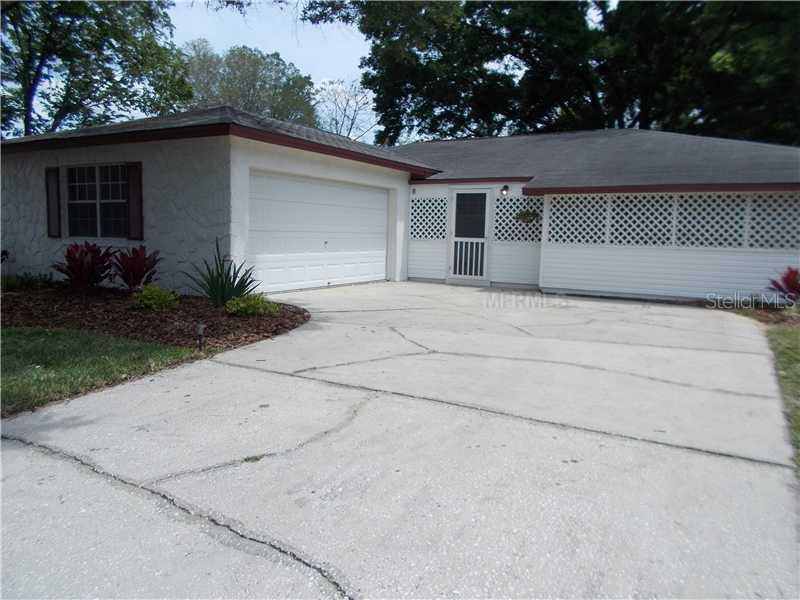 2204 Lauren Cir., Brandon, FL 33510