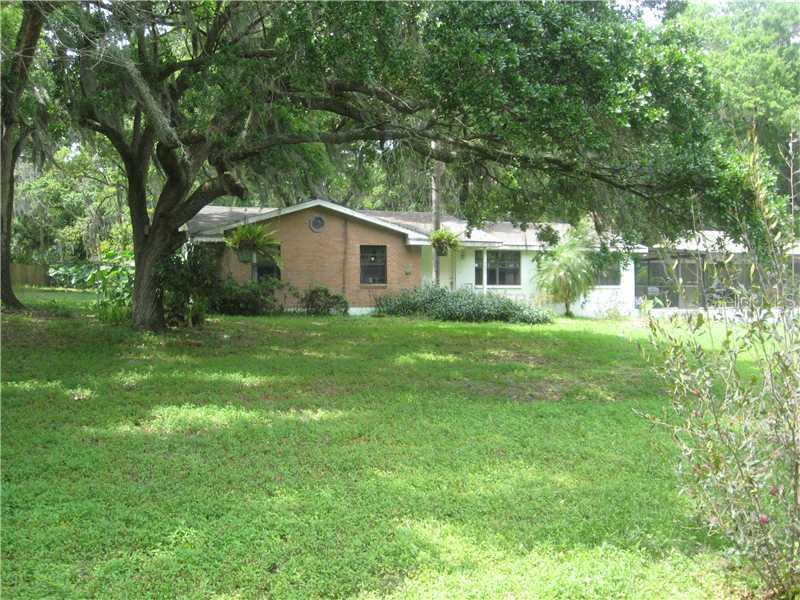 3645 Meadow Edge Ln., Valrico, FL 33594