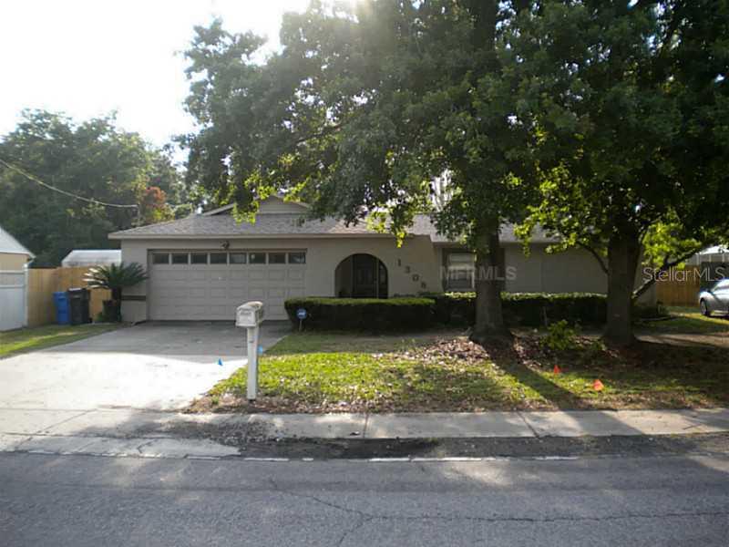 1308 Seffner Valrico Rd., Seffner, FL 33584