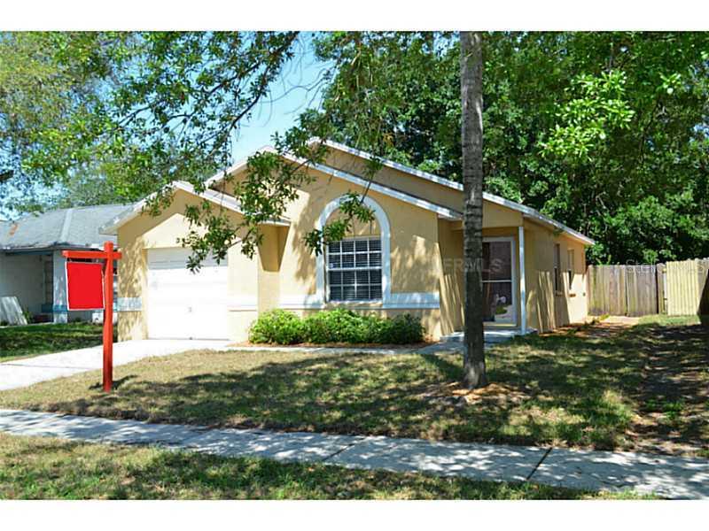 1314 Mohrlake Dr., Brandon, FL 33511