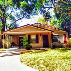 201 W Knollwood St., Tampa, FL 33604