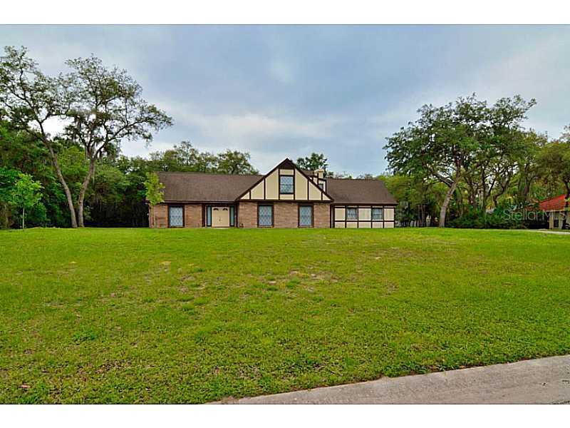 11211 Leprechaun Dr., Riverview, FL 33569