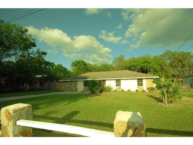 917 Dixie Maid Ln., Valrico, FL 33594