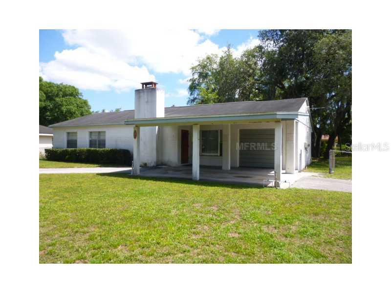 2540 Lake Ellen Ln., Tampa, FL 33618