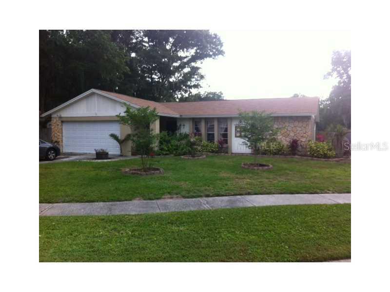 506 Pine Ln., Brandon, FL 33511