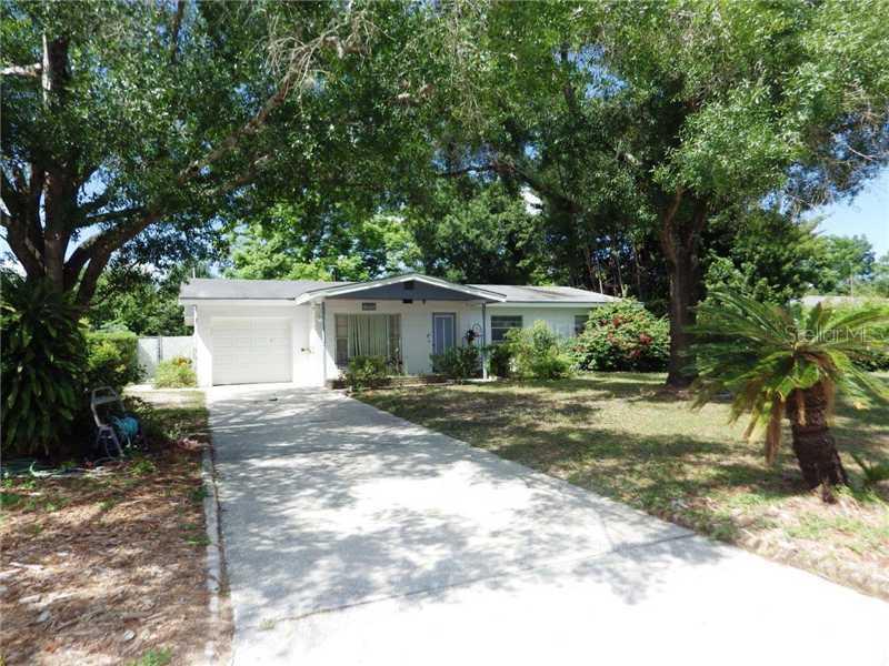 6120 Whiteway Dr., Temple Terrace, FL 33617