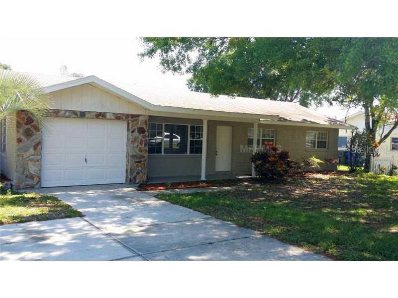 625 Shore Acres Dr., Lakeland, FL 33801