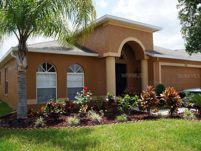 31206 Baclan Dr., Zephyrhills, FL 33545