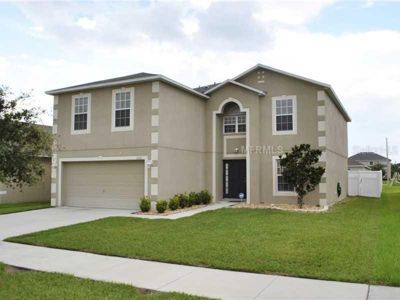 1220 Sheridan Bay Dr., Ruskin, FL 33570