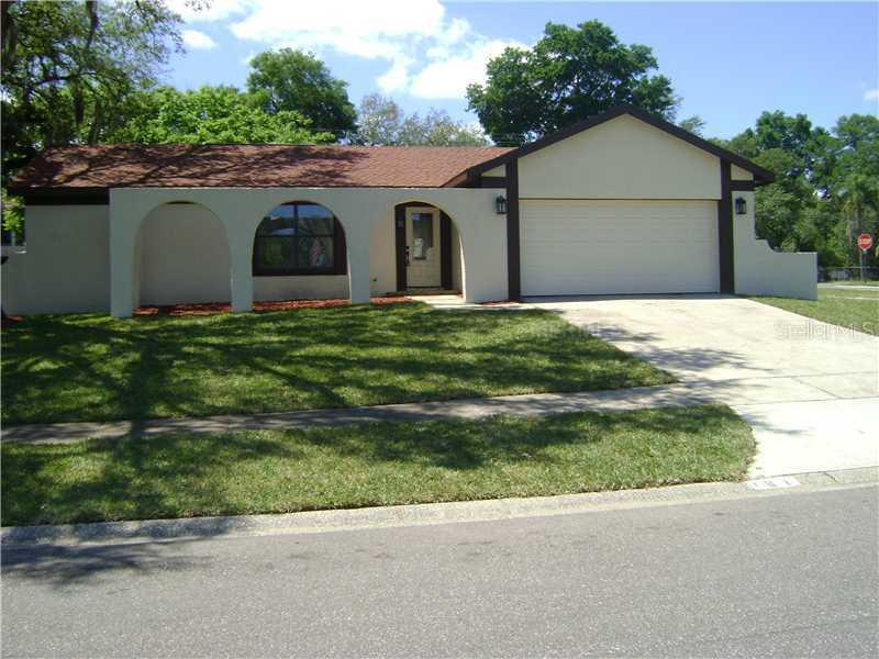 101 Foxwood Dr., Brandon, FL 33510