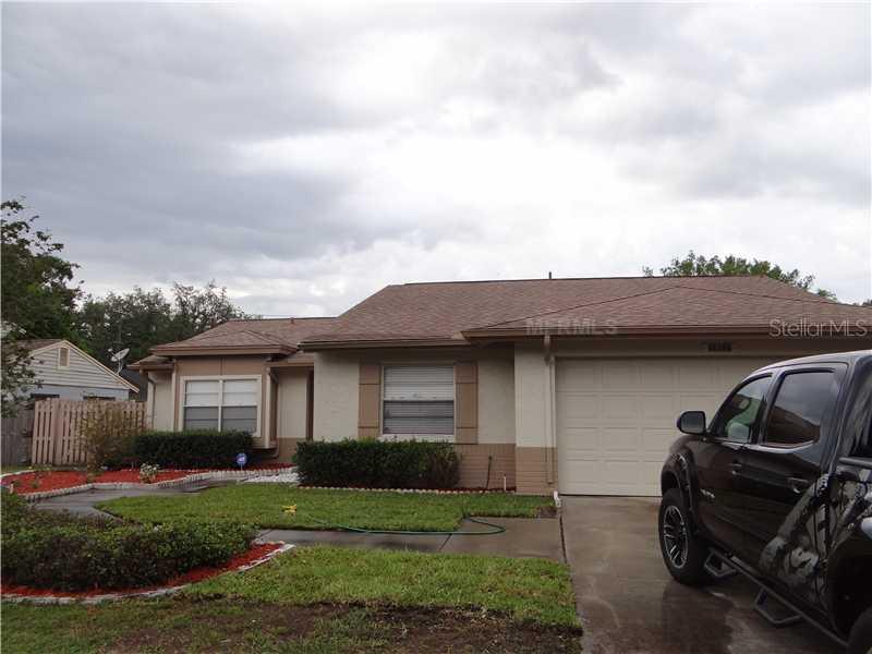 17627 Whistling Ln., Lutz, FL 33549