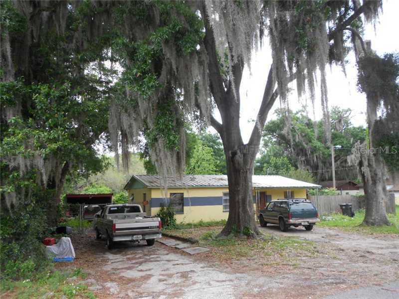 5212 Lloyd St., Seffner, FL 33584