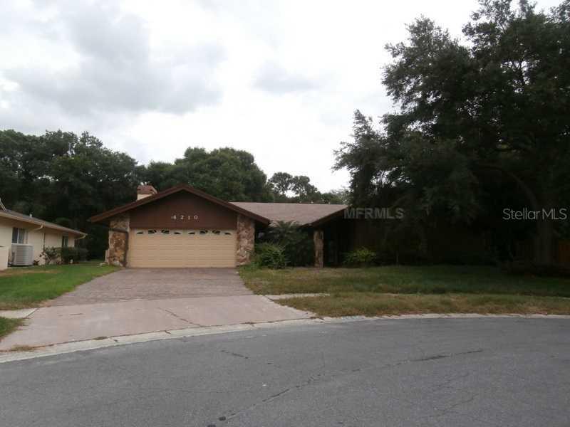 6210 Quiet Waters Pl., Temple Terrace, FL 33617