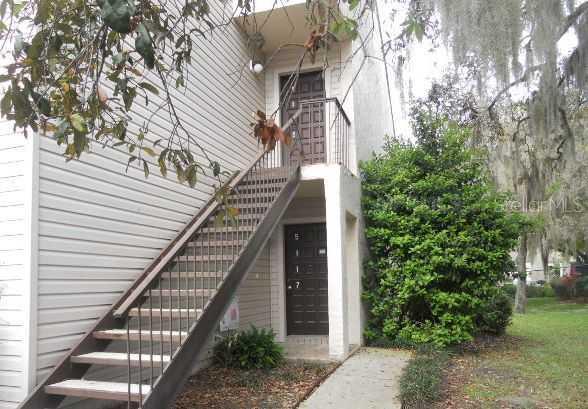 5117 Puritan Cir. #1105, Tampa, FL 33617